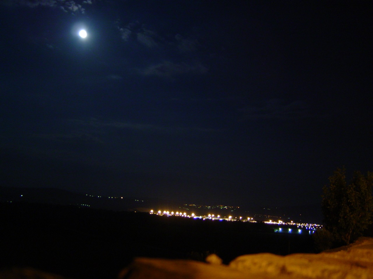 La luna è orami alta!