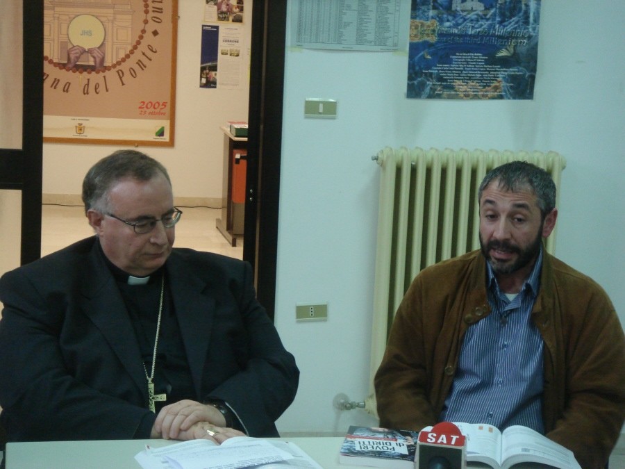 caritas - rapporto povertà 2010 (31-10-2011)