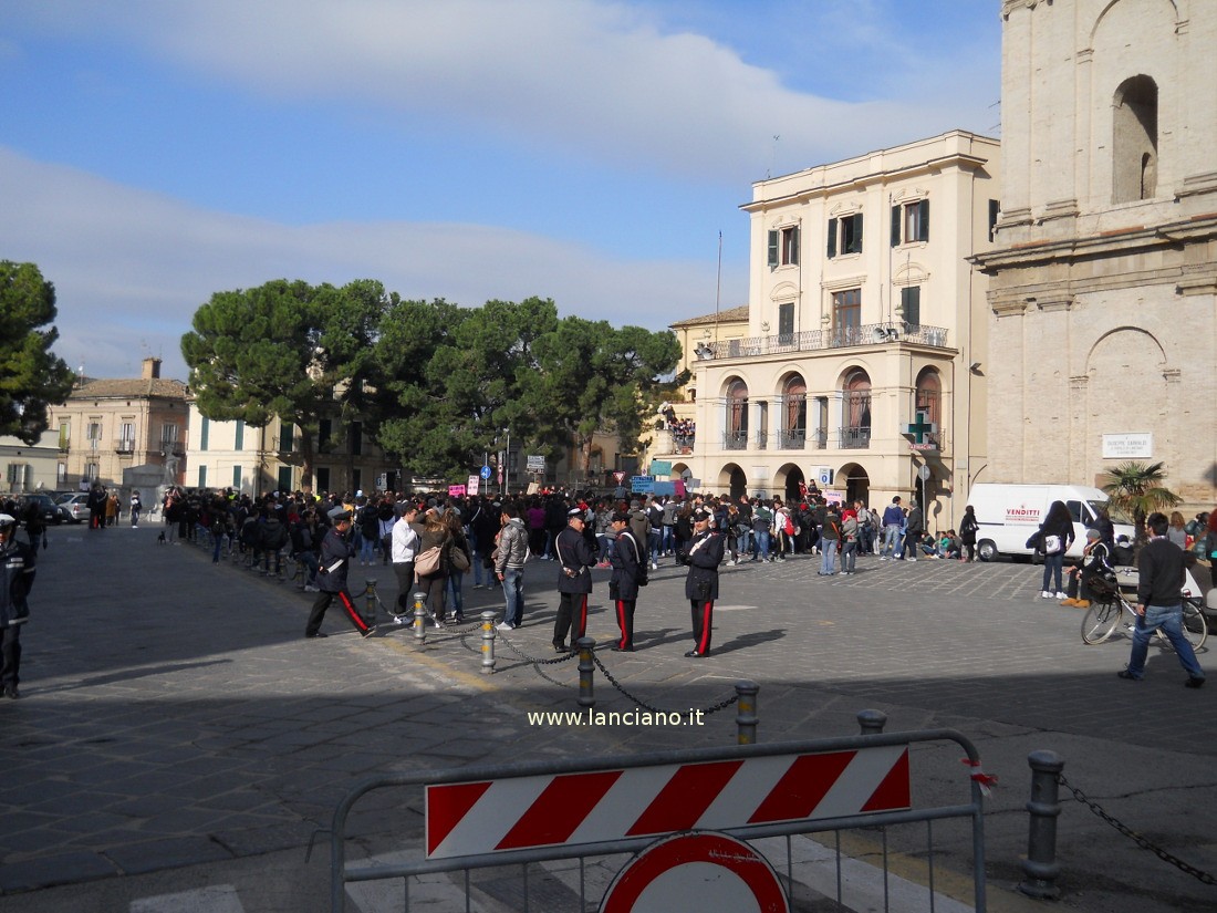 manifestazione studenti (23 novembre 2012)