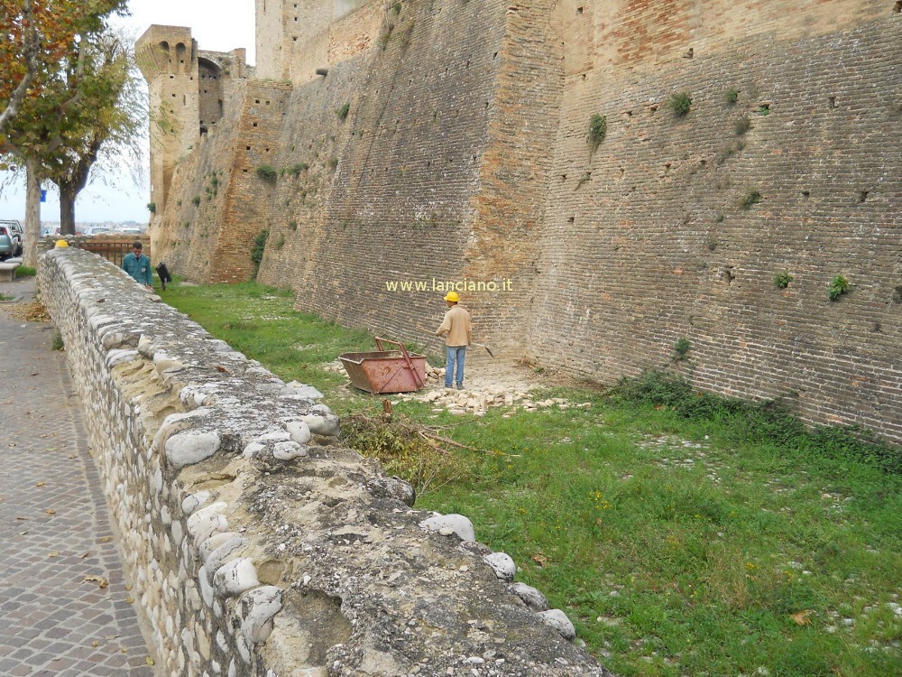 crollo torri montanare (1 dicembre 2012)