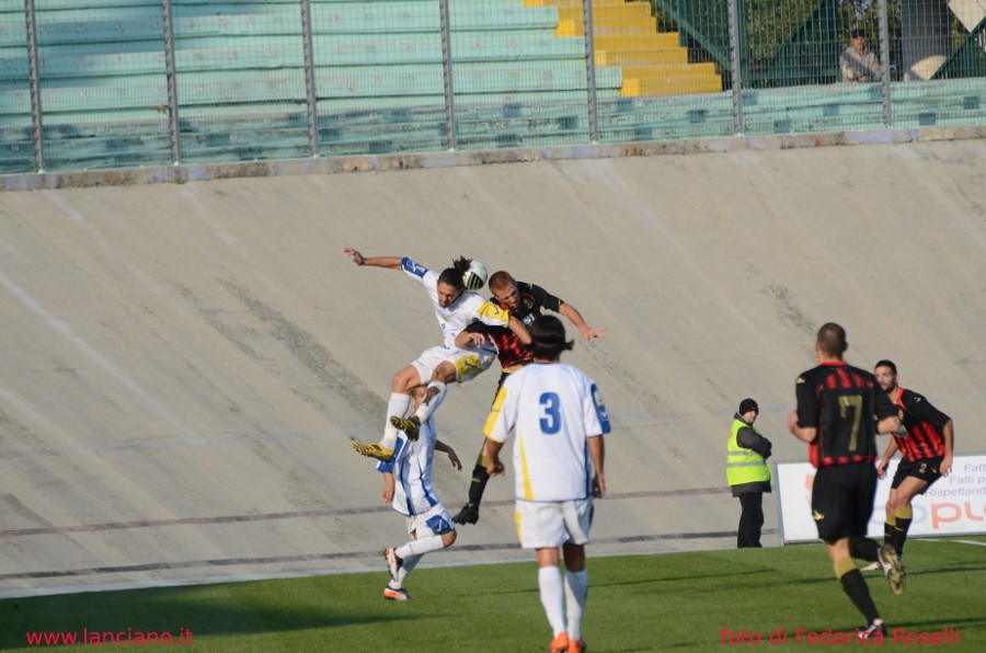 Virtus Lanciano-Carrarese 1-1