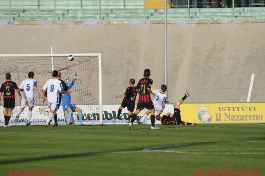 Virtus Lanciano-Carrarese 1-1