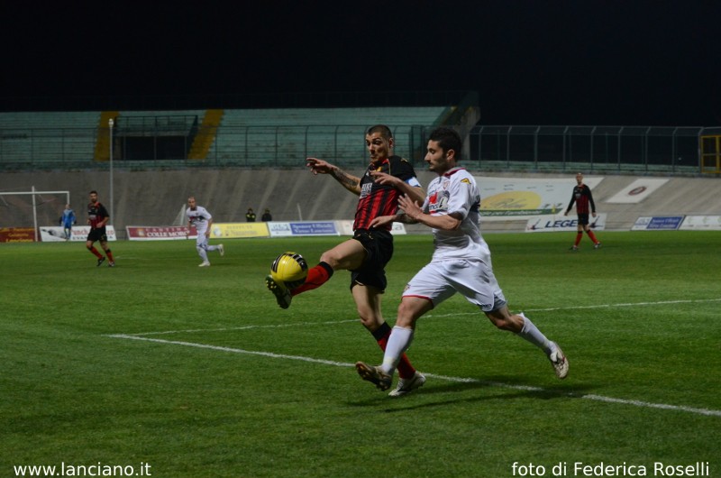 Virtus Lanciano-Cremonese 2-1