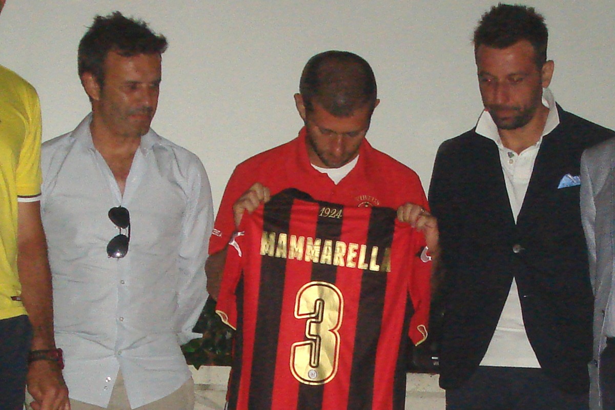 presentazione maglia